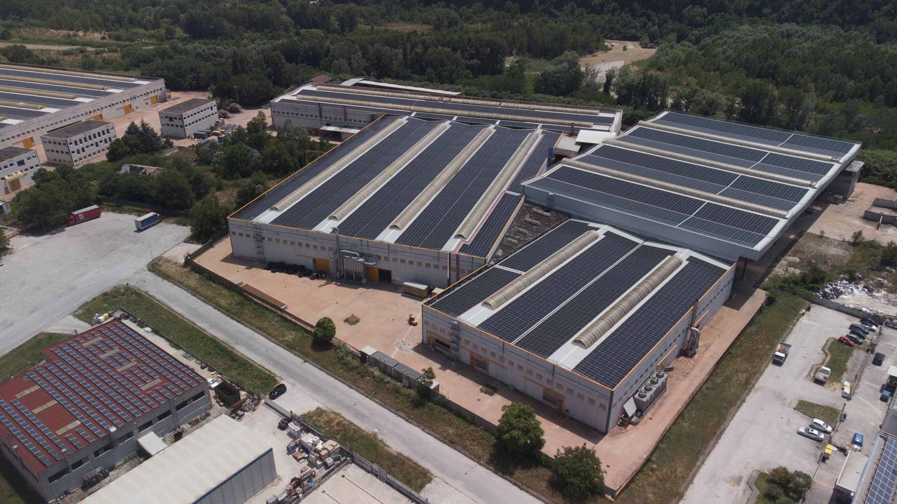 Impianto fotovoltaico su fabbricati agricoli a Campoluogo, Villa Sant'Antonio (AP)
